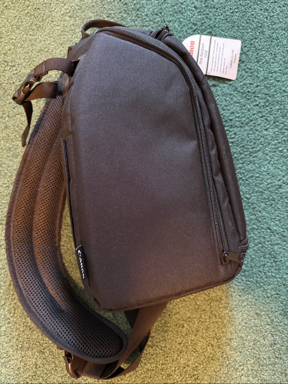 Canon Sling backpack Camera   Bag black, padded lightweight, 100-S BC16 NWT
